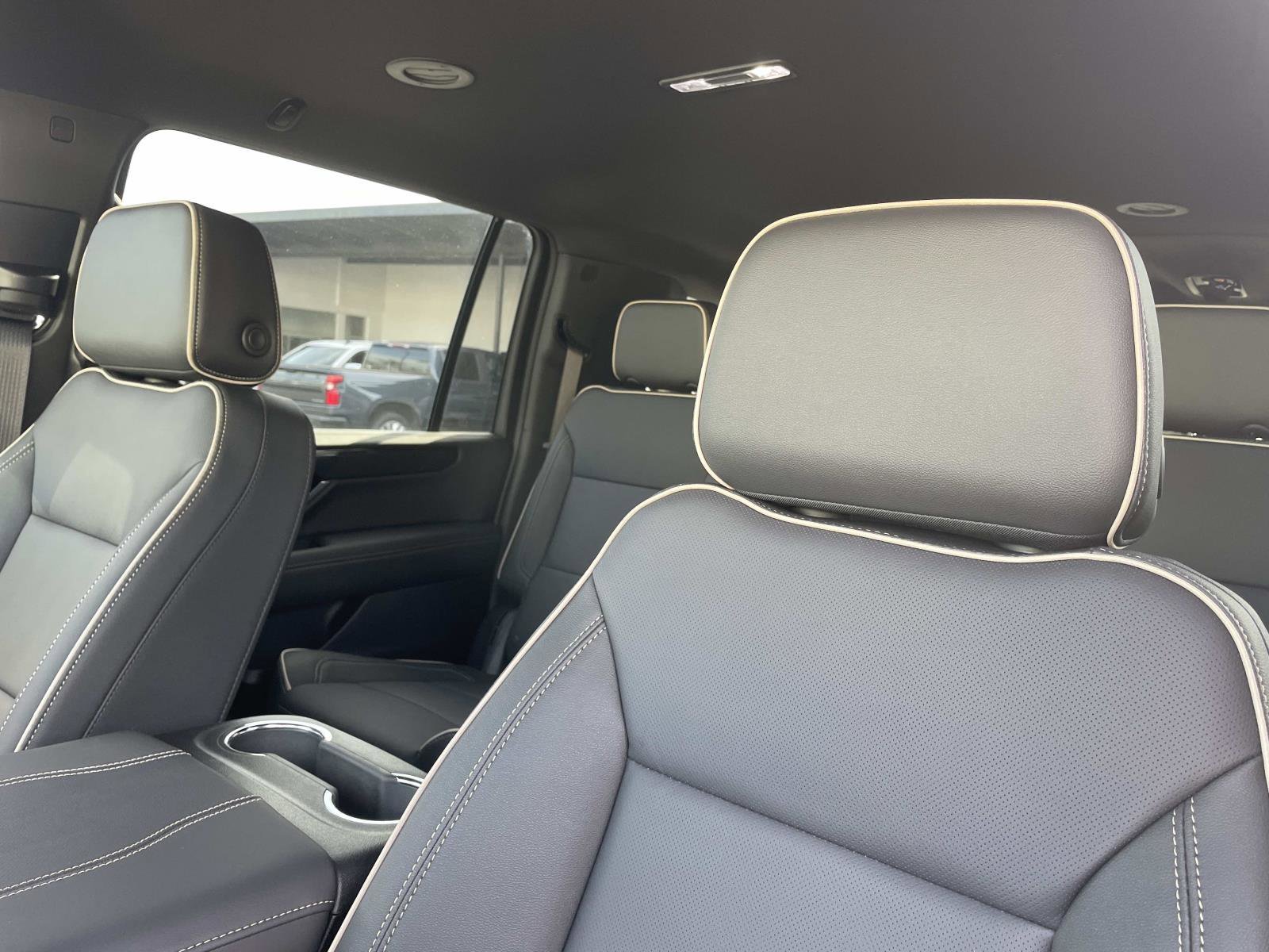 2026 GMC Yukon XL Elevation - Photo 23