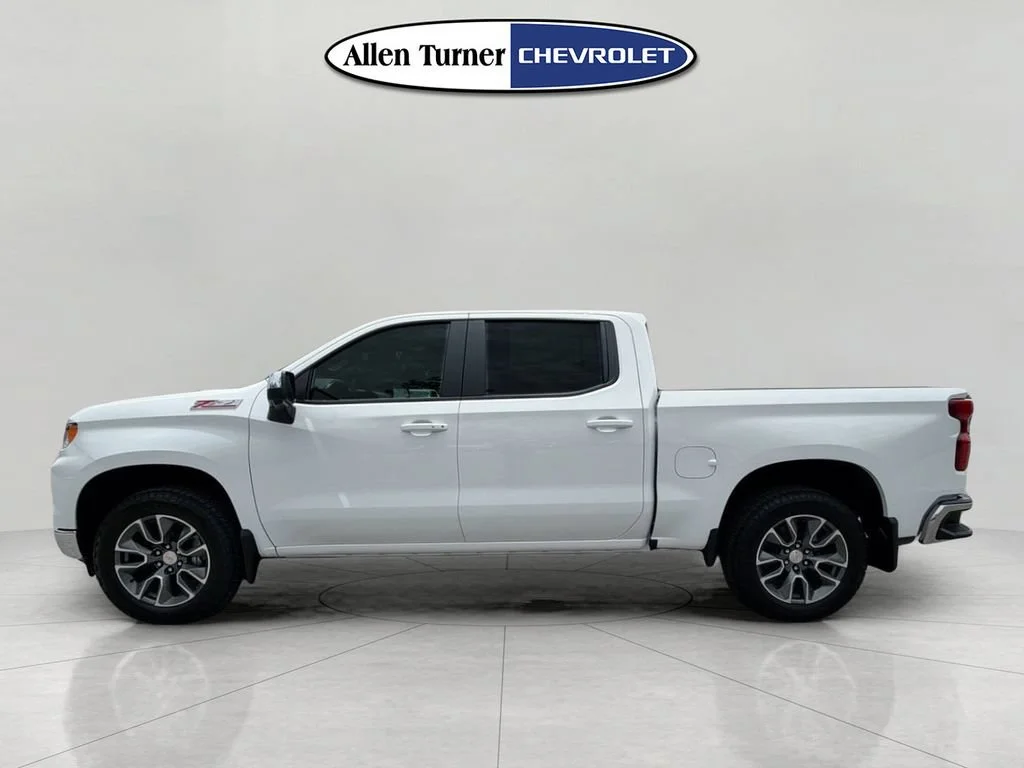 New 2026 Summit White Chevrolet LT image 6