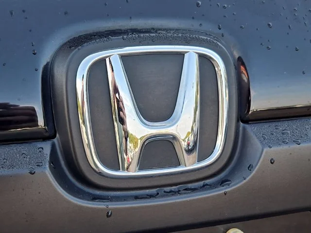Used 2022 Black Honda EX-L image 19