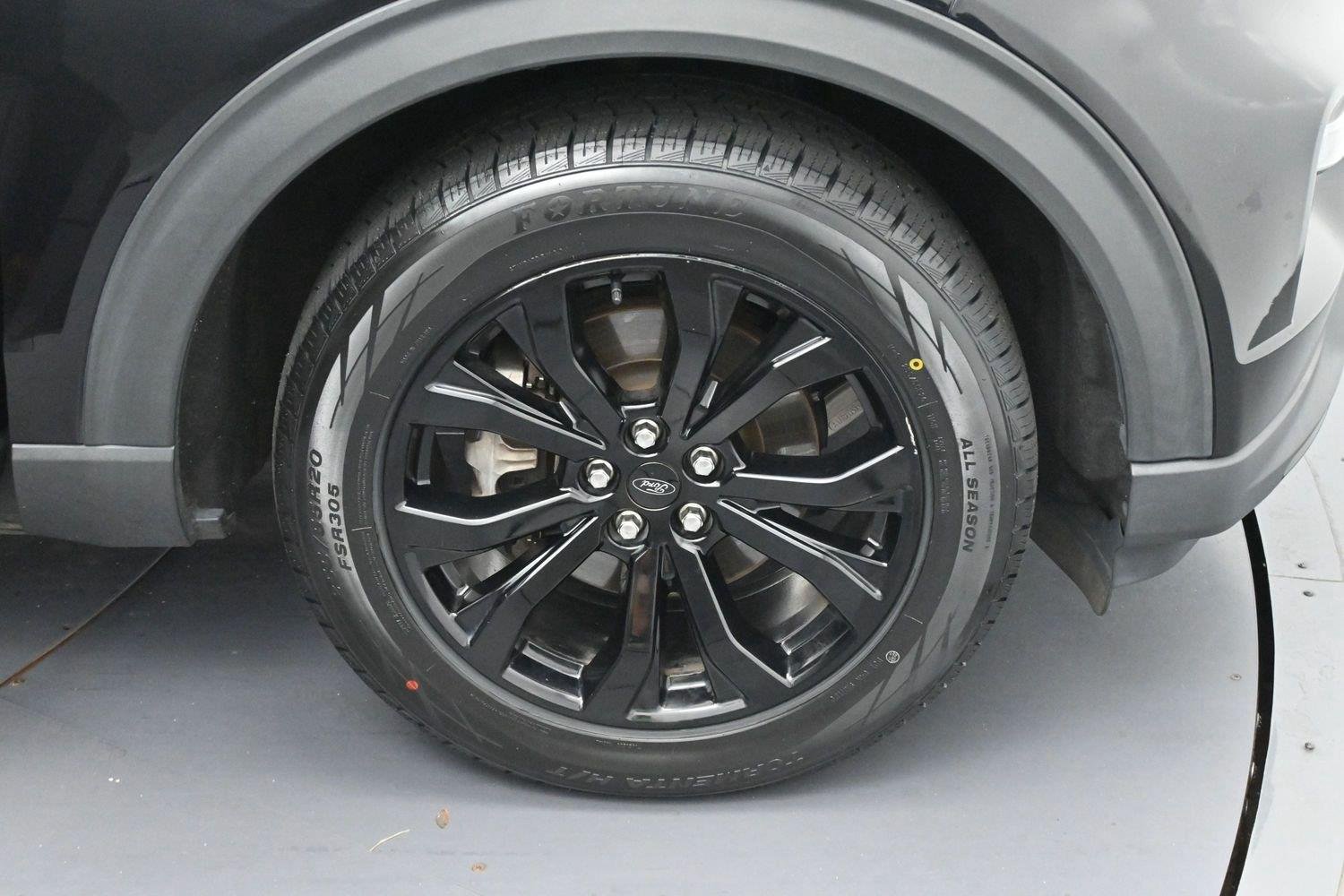 Used 2022 Agate Black Ford ST image 35