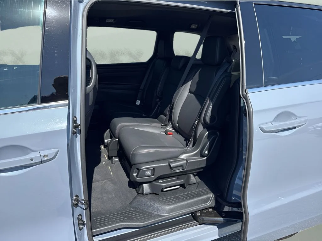 Used 2025 Gray Honda Sport-L image 29