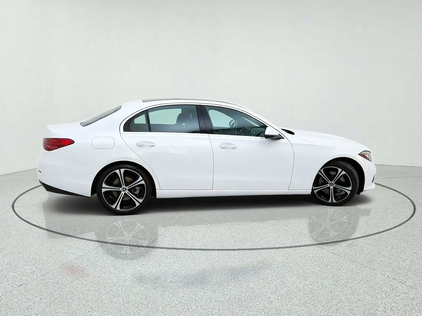 Used 2023 MANUFAKTUR Moonlight White Metallic Mercedes-Benz C 300 image 7