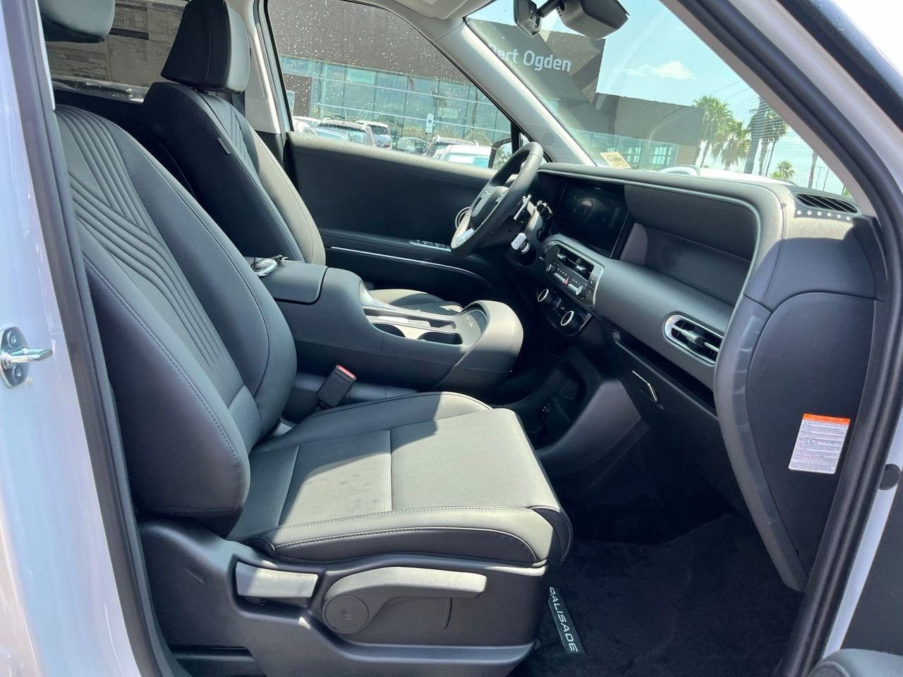 New 2026 White Hyundai SEL 7P image 22