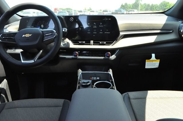 New 2026 Summit White Chevrolet LT image 14