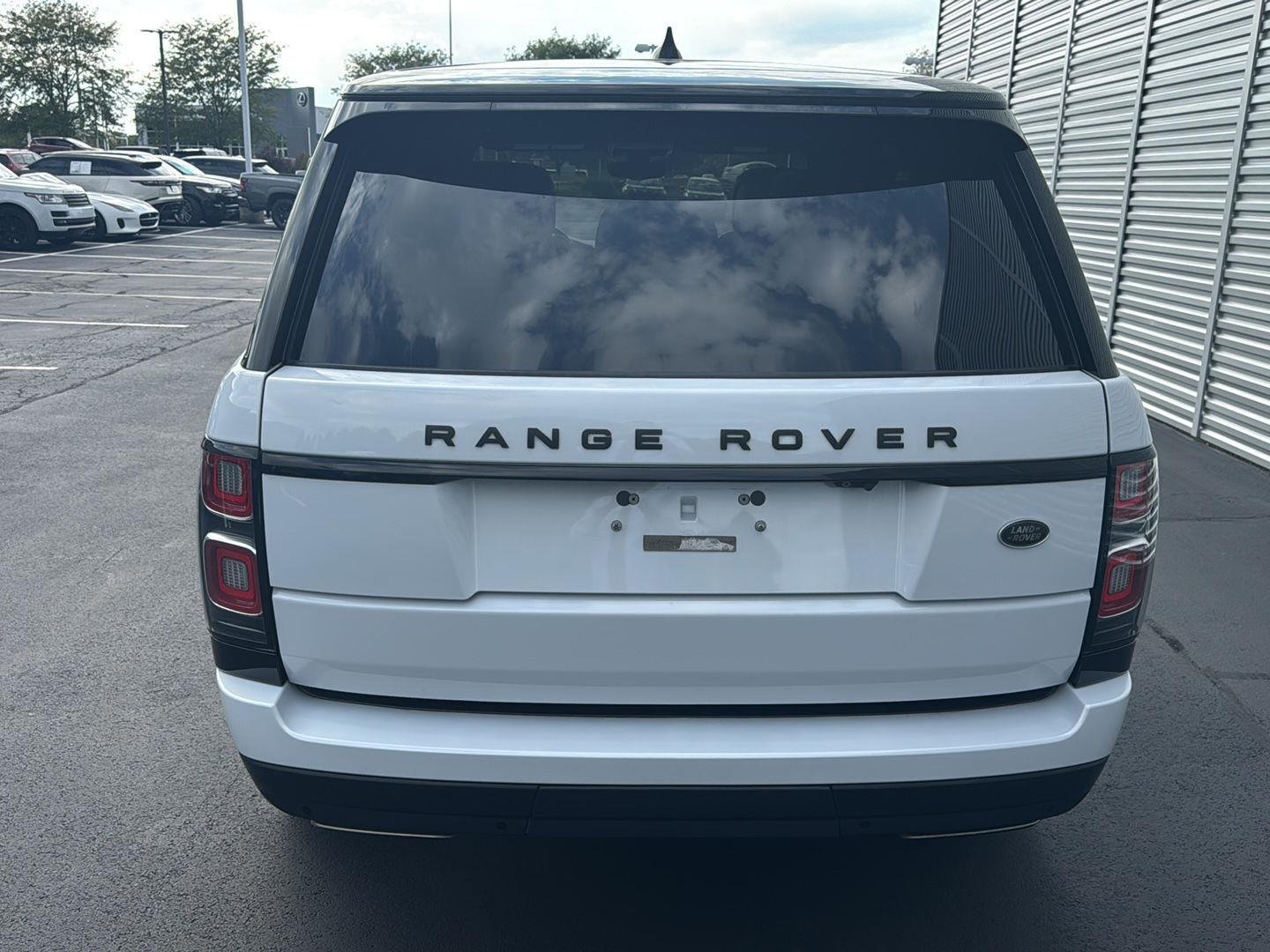 Used 2020 Yulong White Metallic Land Rover 4DR 4WD V6 SC SWB image 13