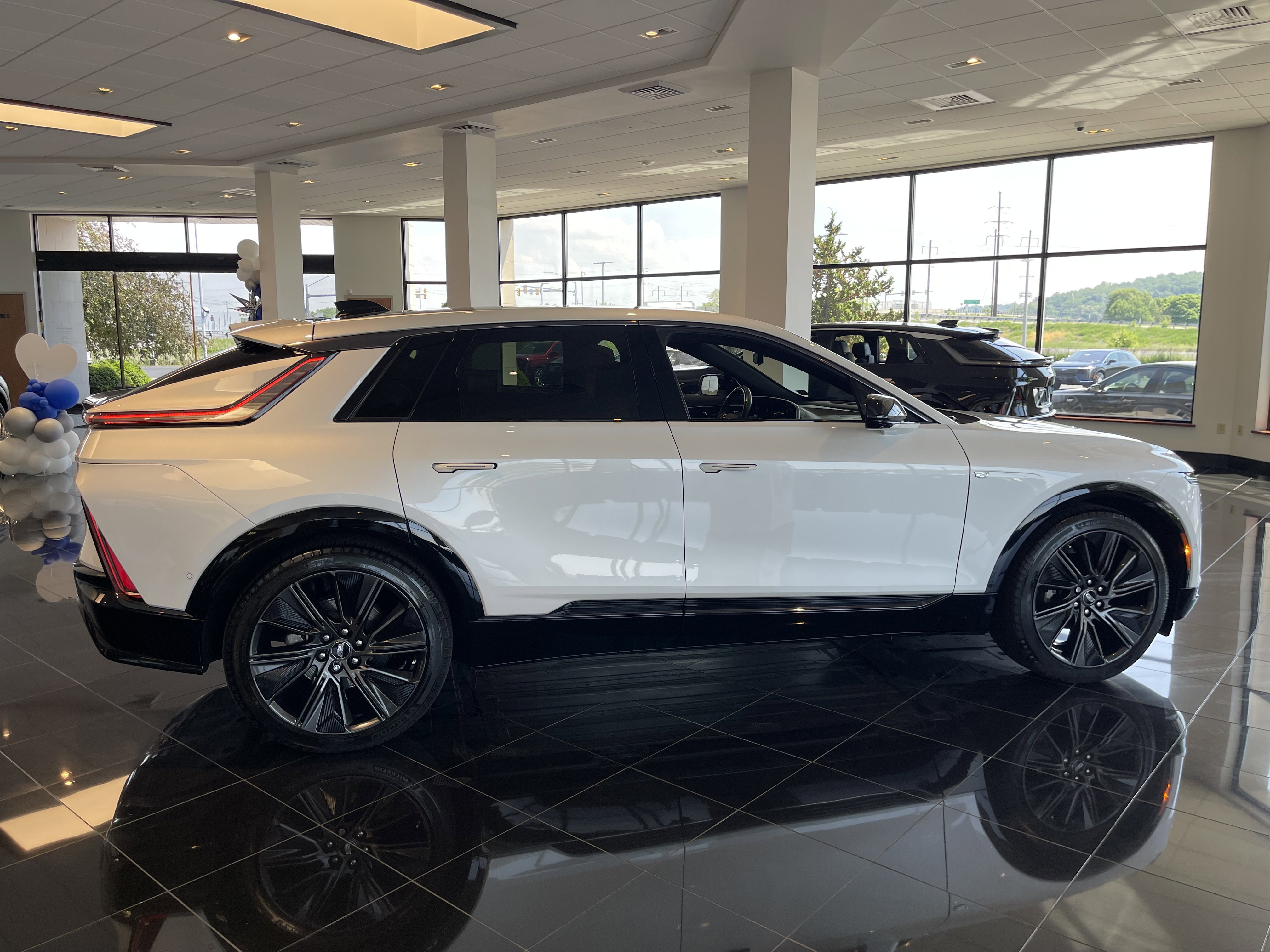 Certified Used 2024 Crystal White Tricoat Cadillac Sport 3 image 7