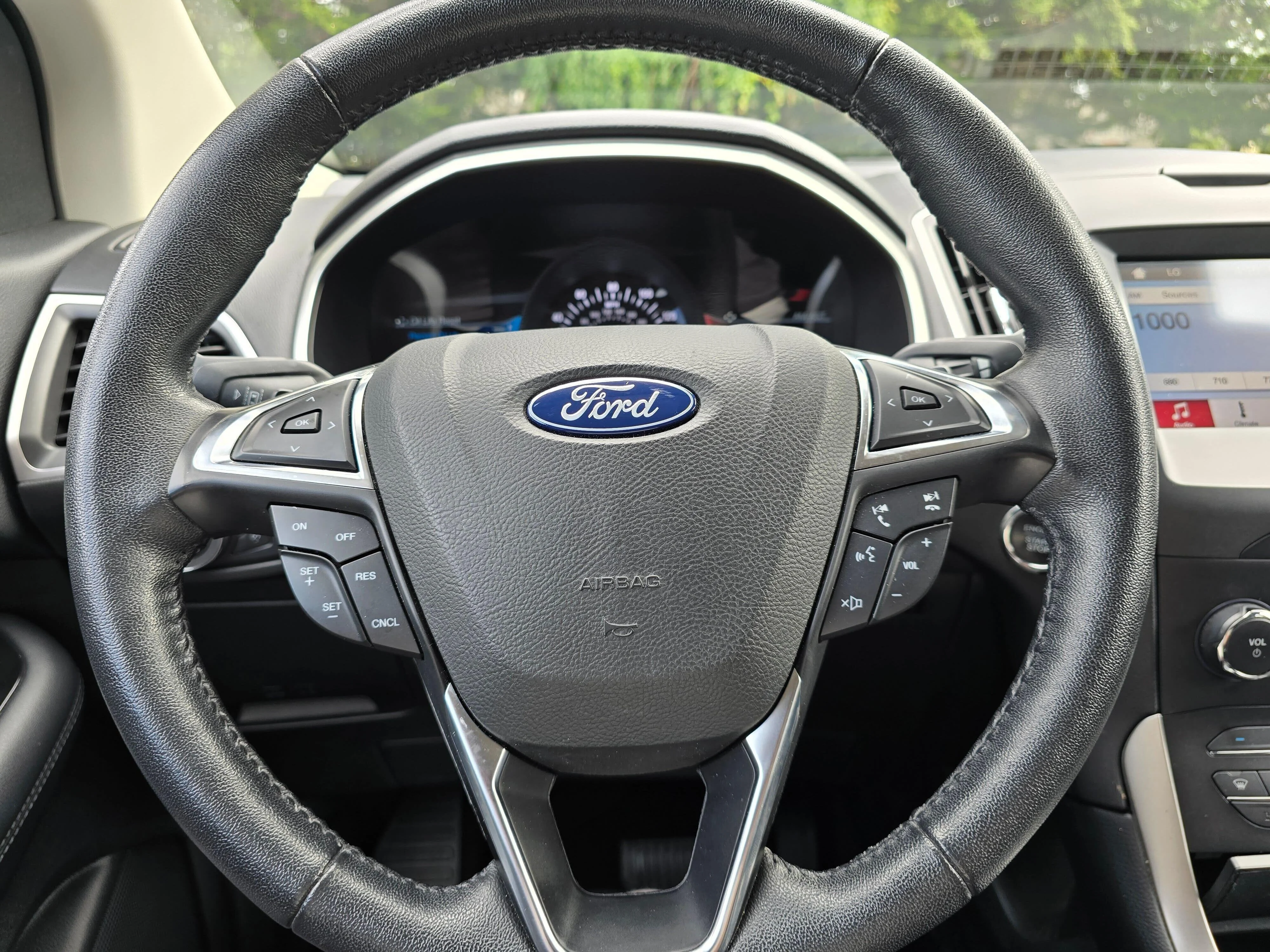 Used 2019 Ingot Silver Metallic Ford SEL image 14