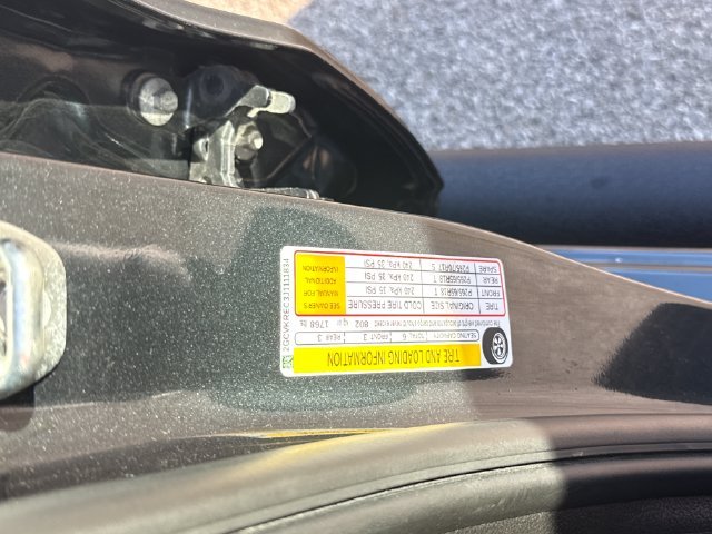 Used 2018 Gray Chevrolet LT image 21