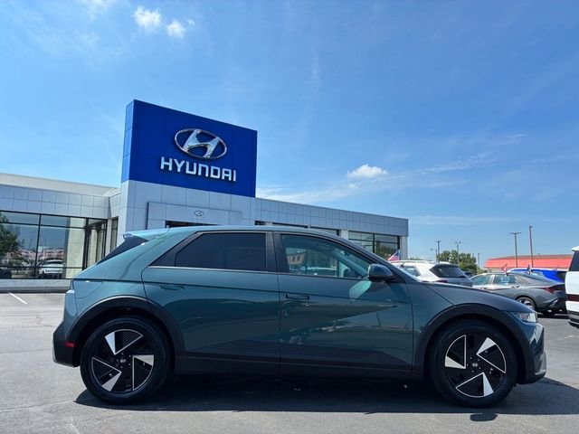 New 2026 Digital Teal Hyundai SE image 8