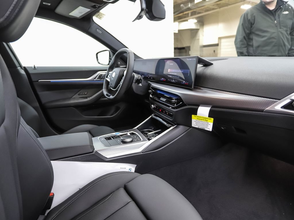 2025 BMW i4 40 - Photo 27