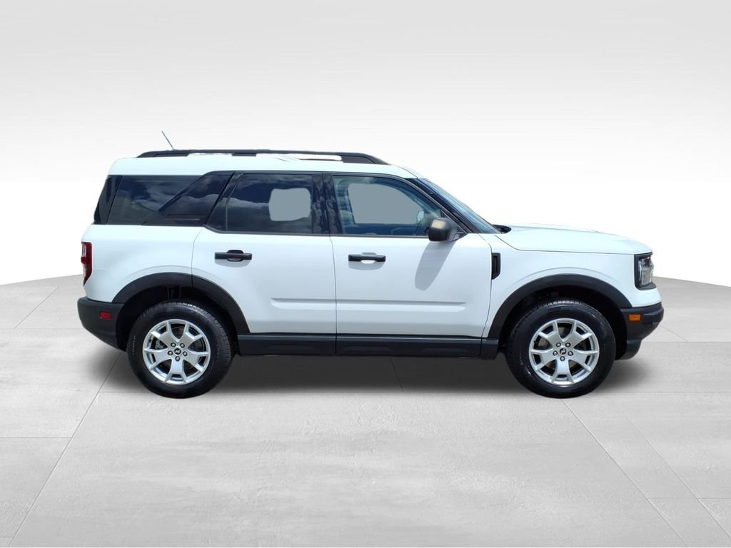 Used 2022 Oxford White Ford Base image 25