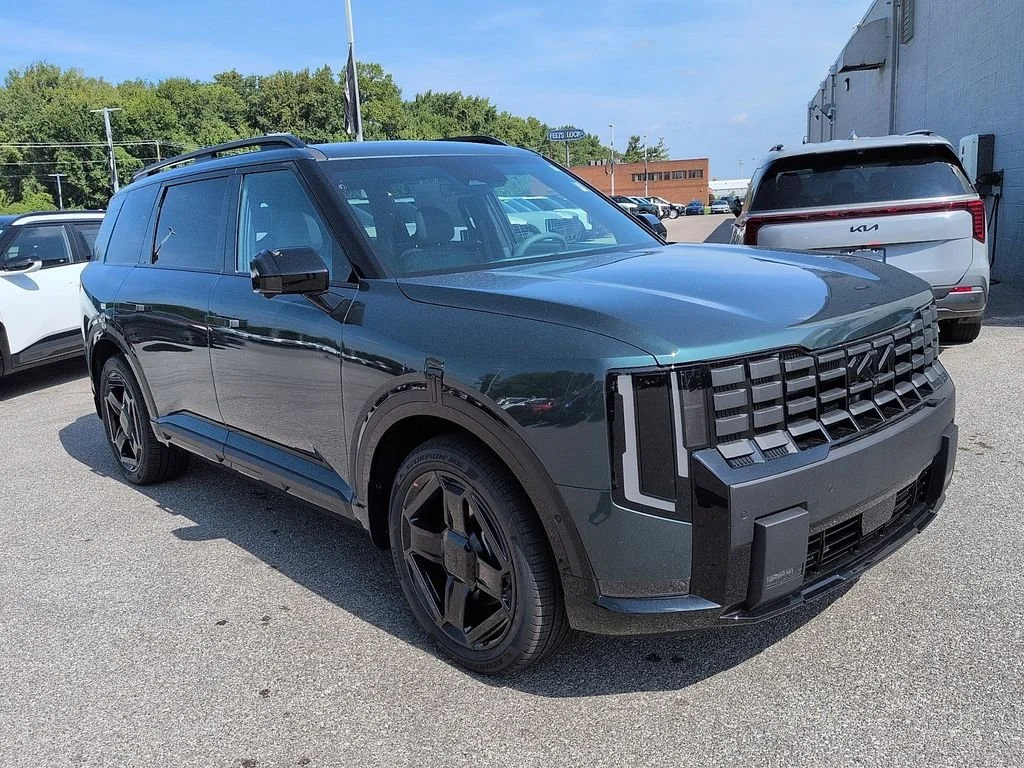 New 2027 Black Jade Green Kia X-LINE SX image 1