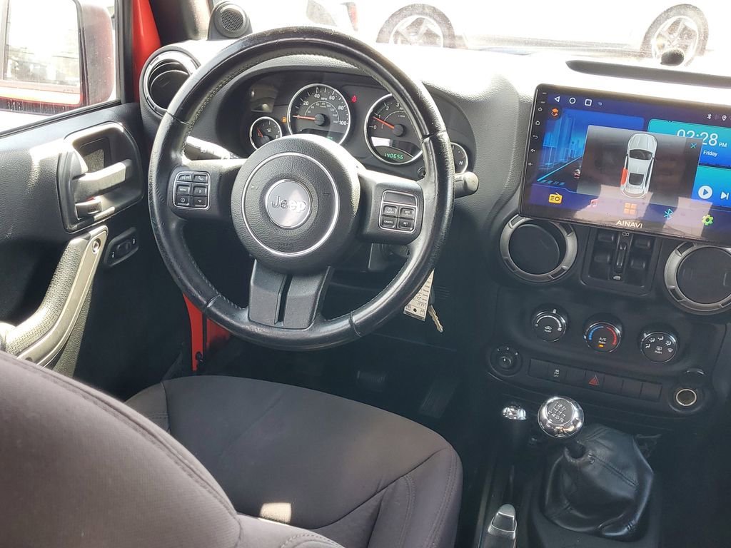 2013 Jeep Wrangler Unlimited Sport - Photo 13