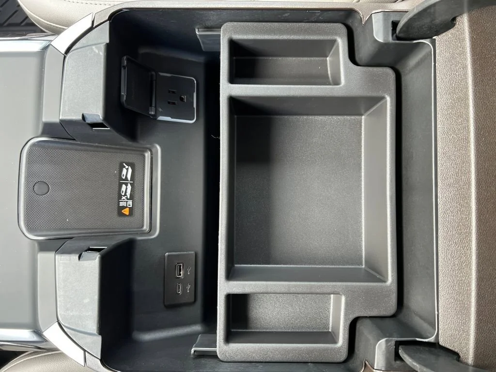 2025 Chevrolet Silverado 2500 HD LTZ - Photo 22
