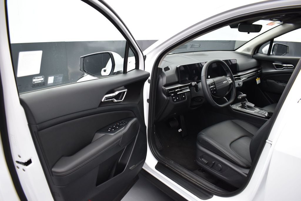 2026 Kia Sportage EX - Photo 5