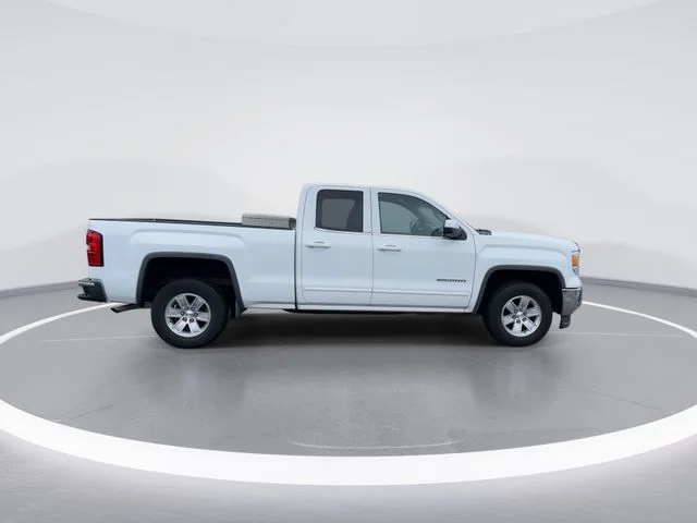 Used 2014 White GMC SLE image 8
