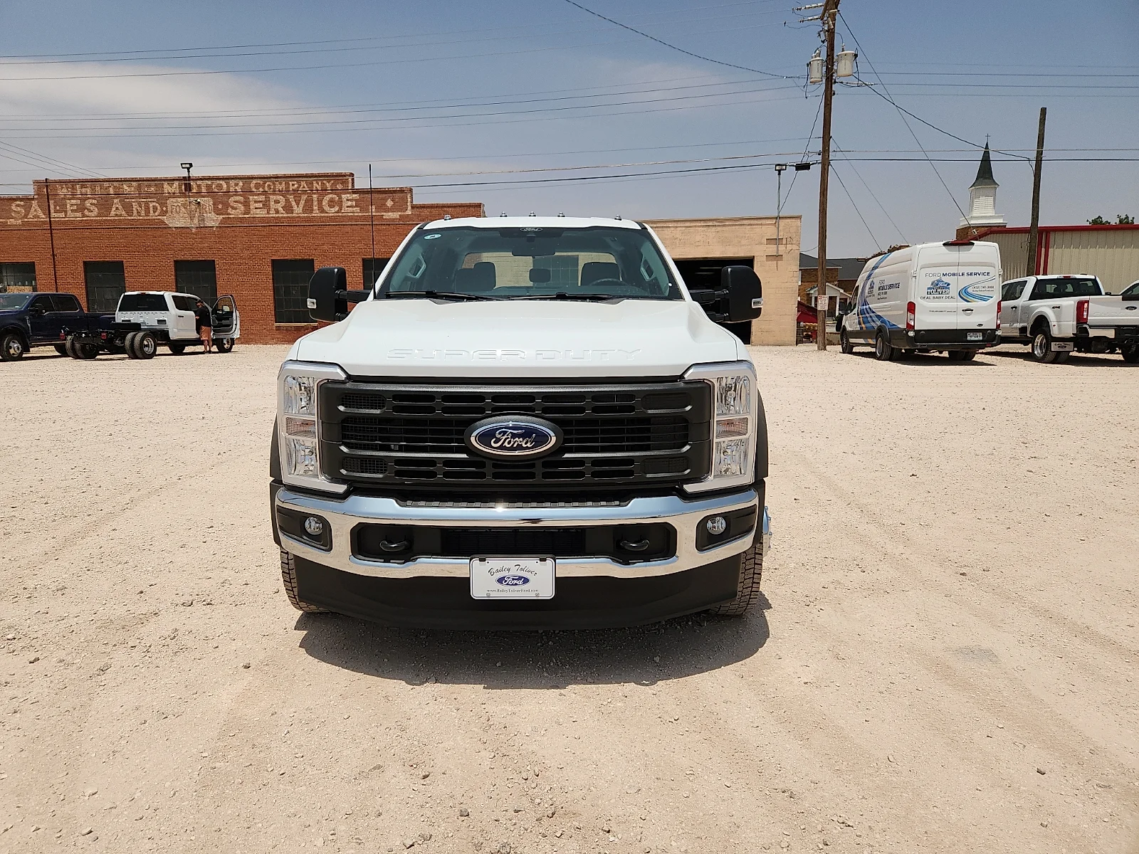 New 2026 Oxford White Ford F-450® XL image 2