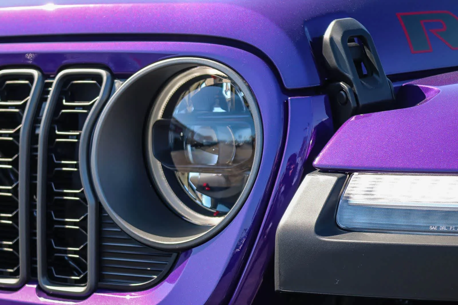 New 2026 Reign Exterior Paint Jeep Rubicon X image 8