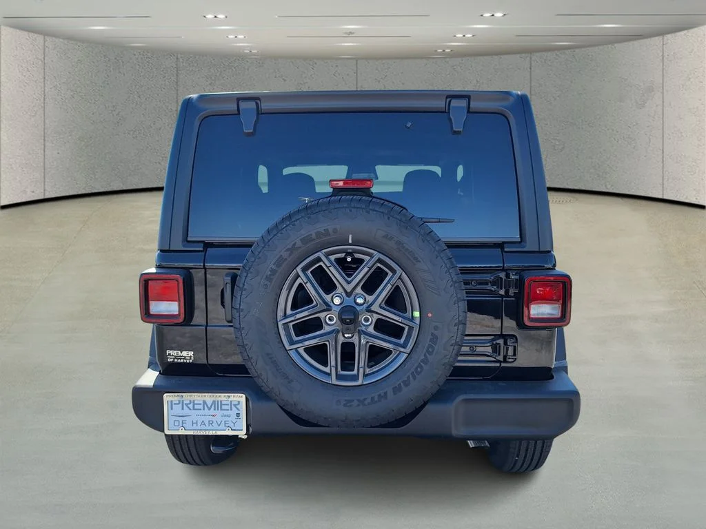 New 2026 Black Clear-Coat Exterior Paint Jeep Sport S image 4