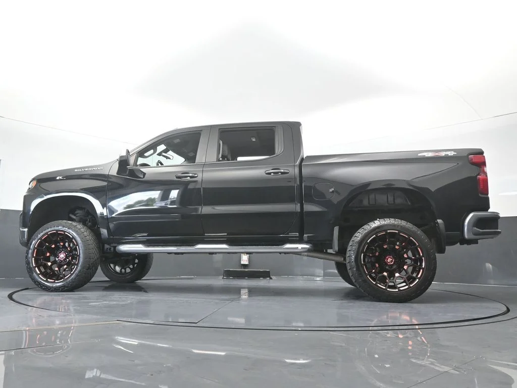 Used 2019 Black Chevrolet LT image 54