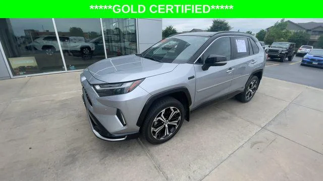 Certified Used 2022 SILVER SKY MET W/BLK Toyota  image 6