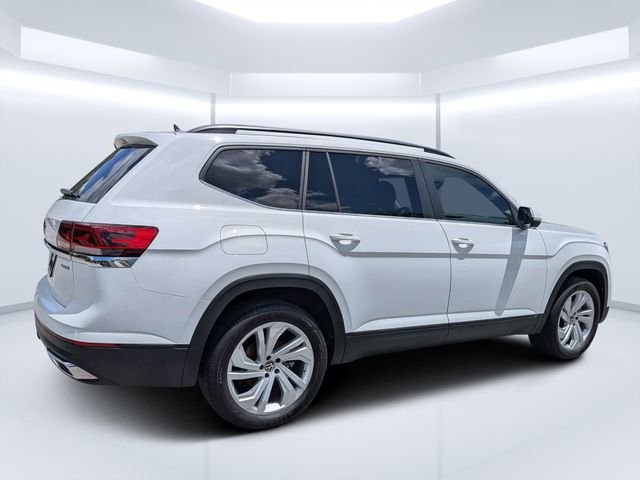 Certified Used 2023 White Volkswagen 3.6L V6 SE w/Technology image 3