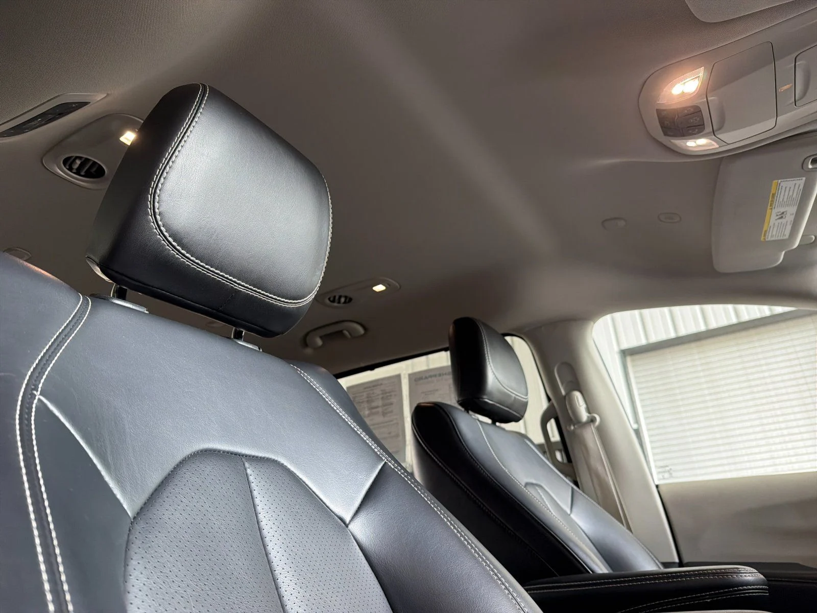 Used 2023 White Chrysler Touring L image 18