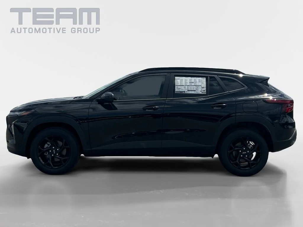 Used 2026 Black Chevrolet LT image 4