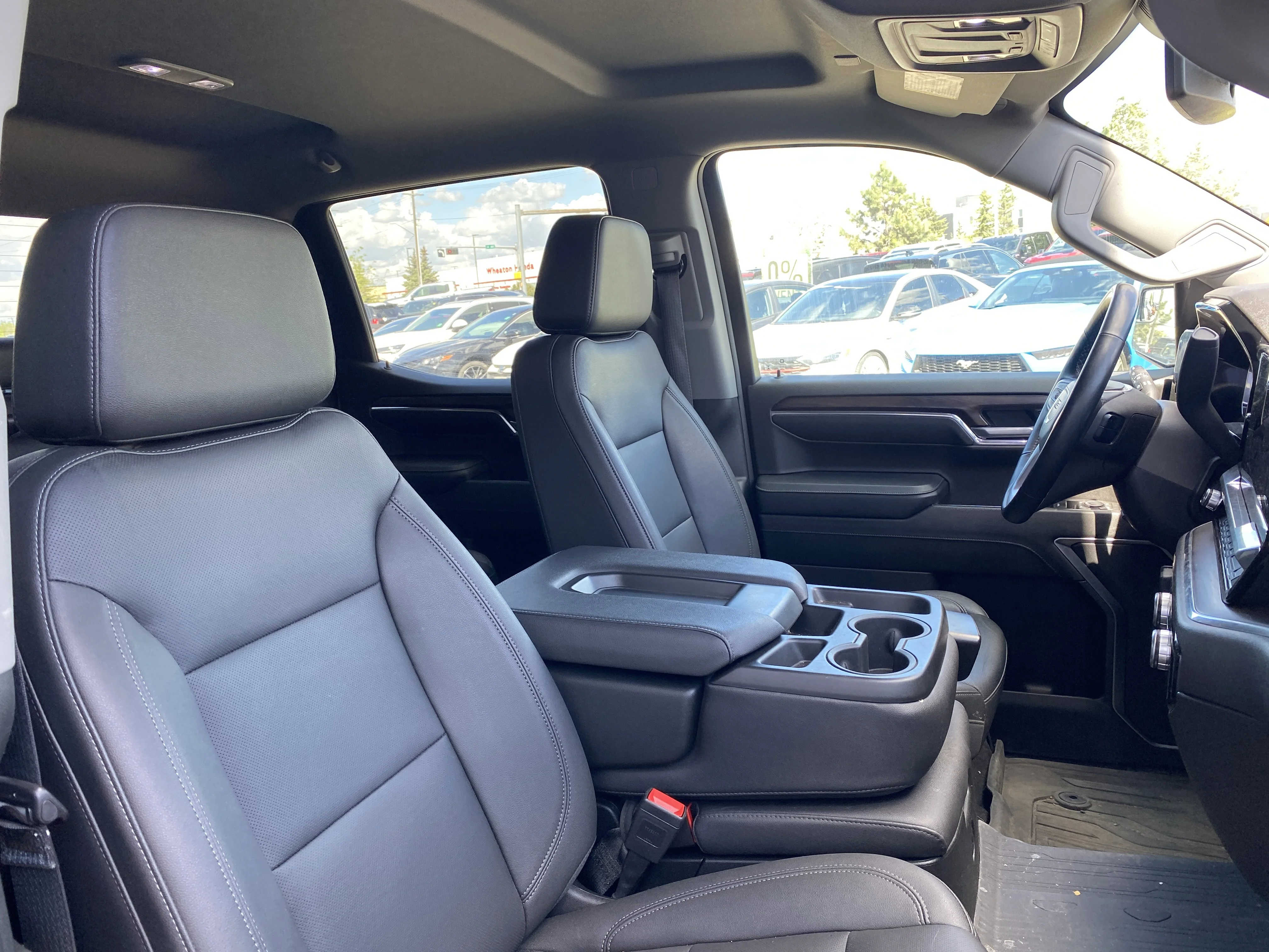 Certified Used 2024 Black GMC Crew Cab SLT image 19