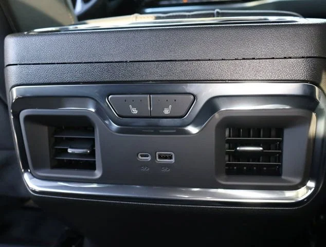 2026 Chevrolet Silverado 2500 HD High Country - Photo 24