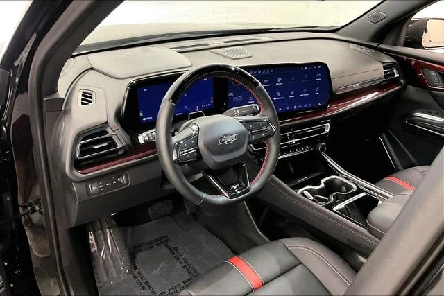 Used 2025 Mosaic Black Metallic Chevrolet RS image 16