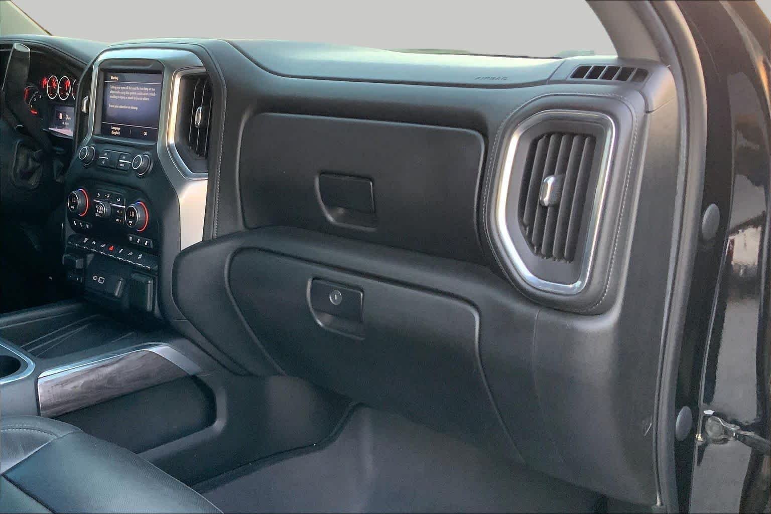 Used 2020 Black Chevrolet LTZ image 17