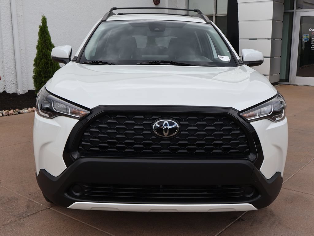 Used 2022 Toyota Corolla Cross LE with VIN 7MUCAAAG3NV030759 for sale in Kansas City