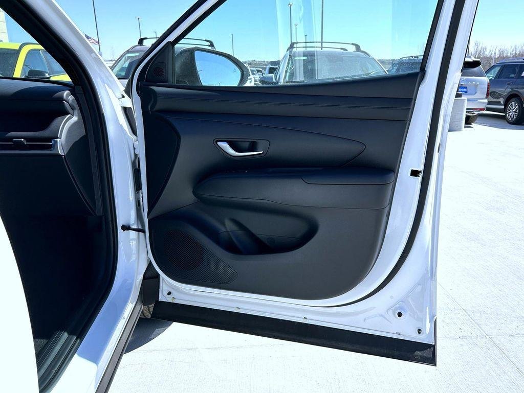 New 2026 White Hyundai SEL AWD image 16