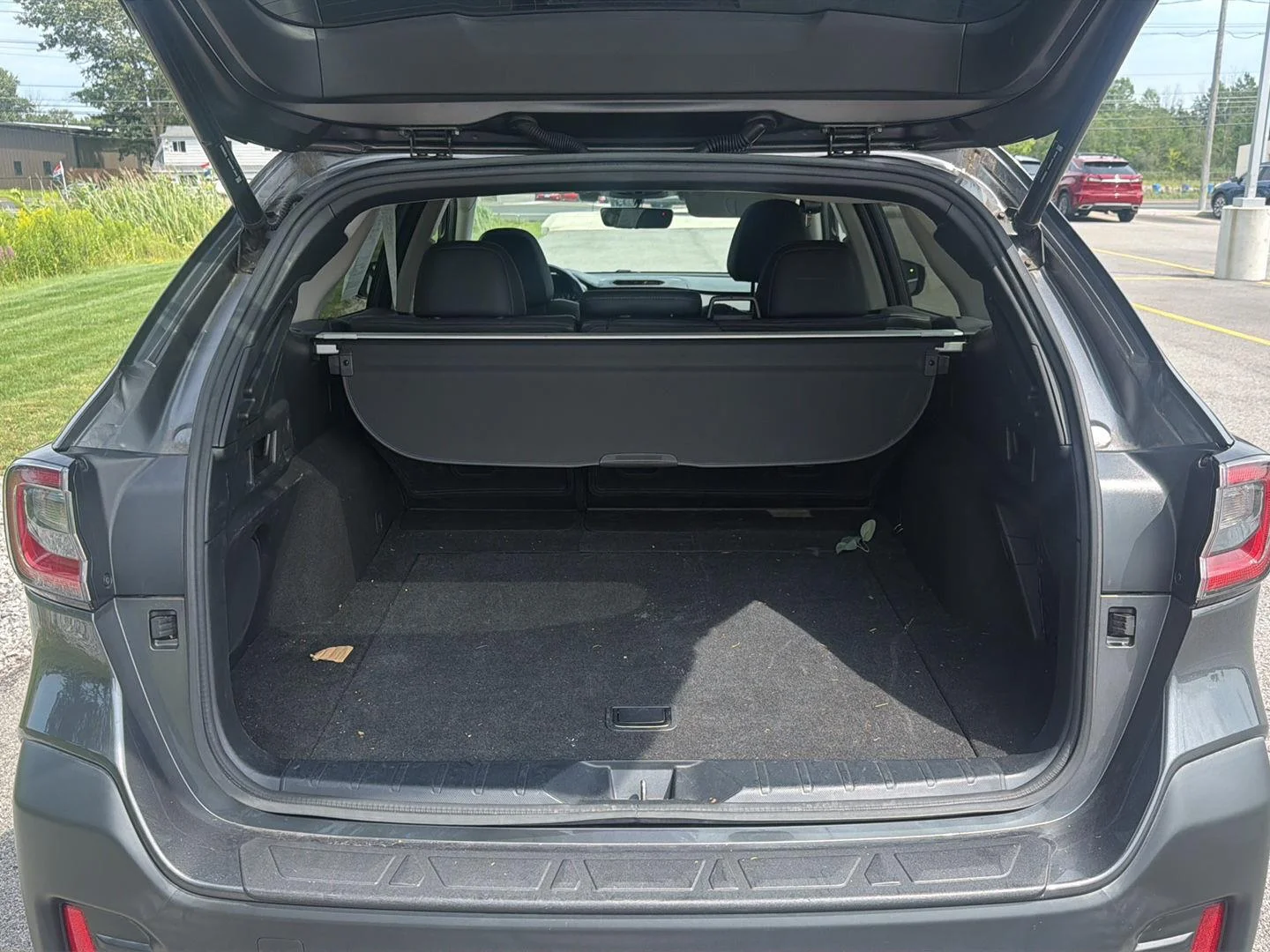 Used 2021 Magnetite Gray Metallic Subaru Limited image 20