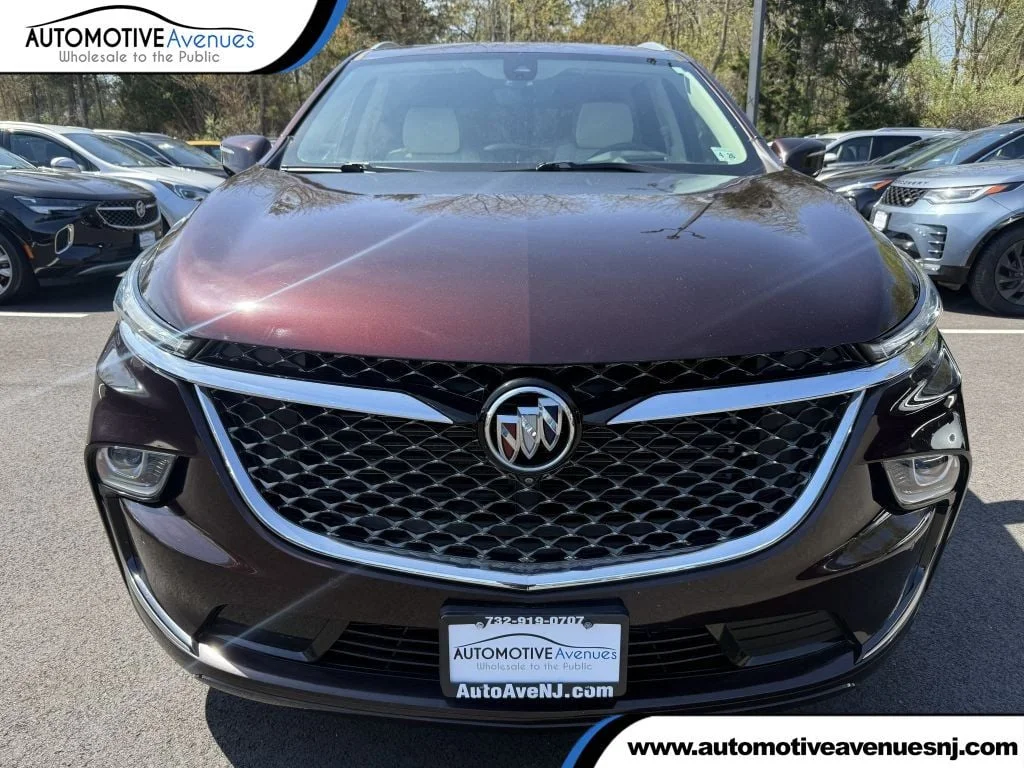 2022 Buick Enclave Avenir AWD's photo