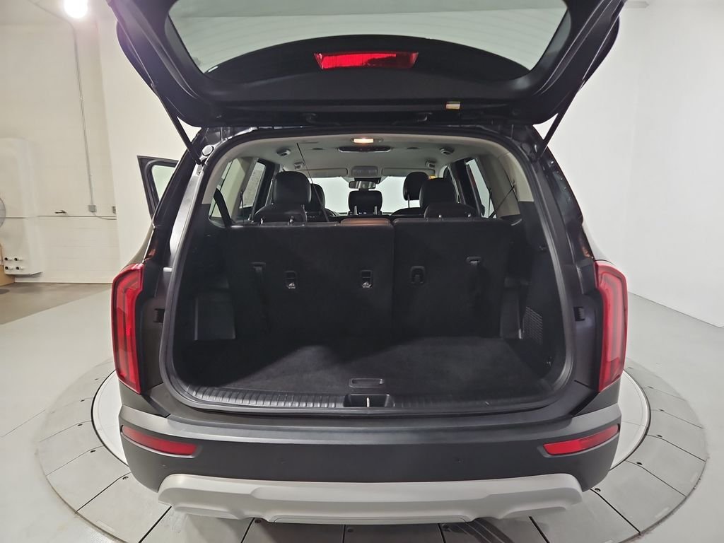 Used 2020 Ebony Black Kia LX image 22