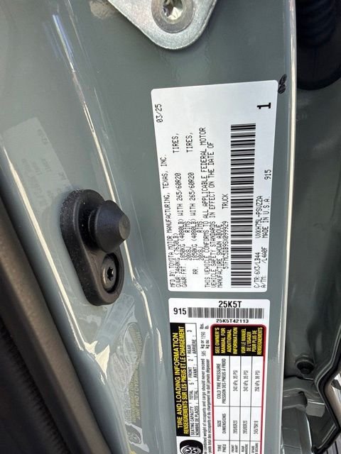 2025 Toyota Tundra 1794 Edition - Photo 37