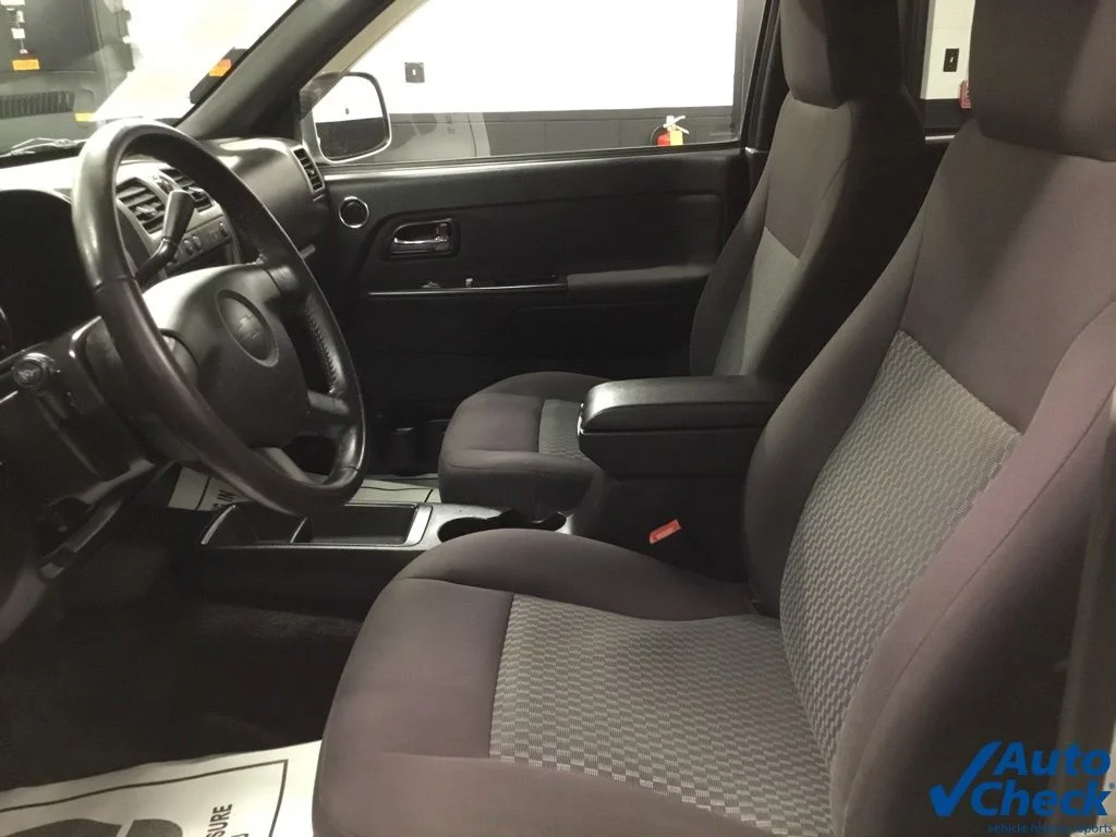 Used 2012 Silver Chevrolet 1LT image 22