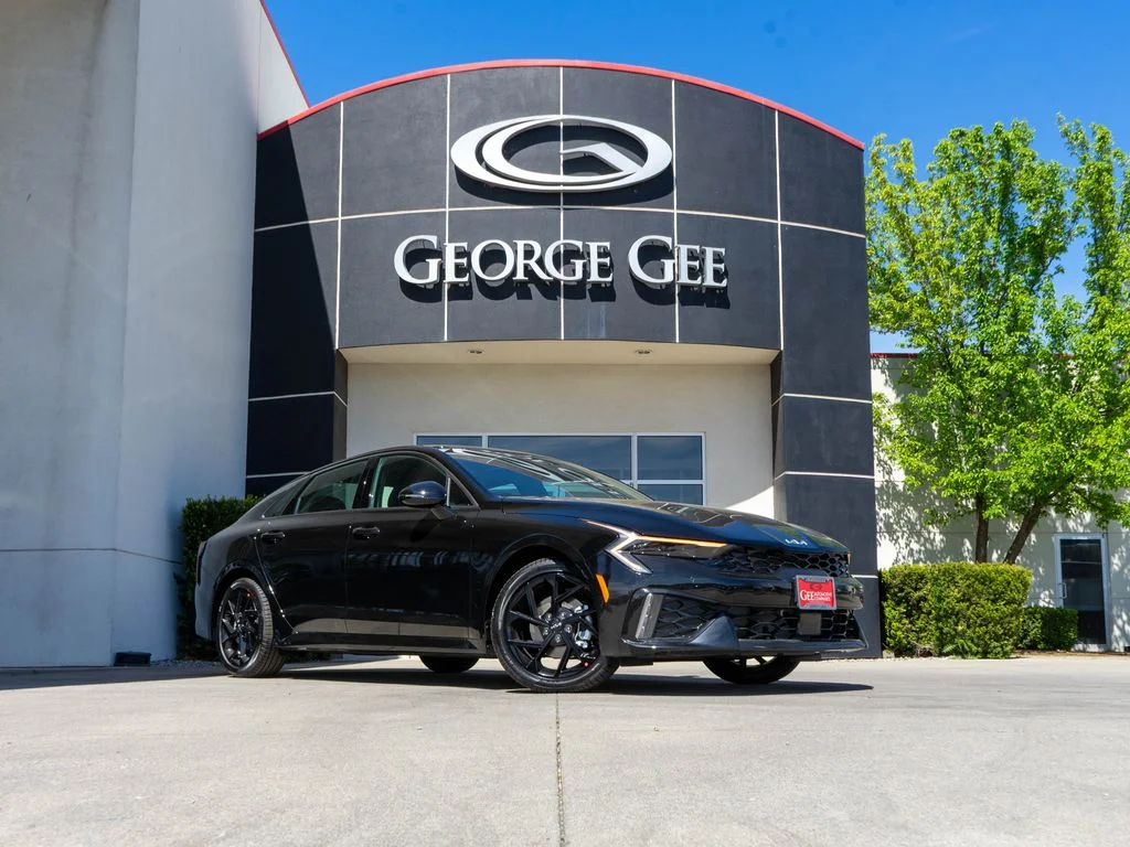 2026 Kia Optima GT-Line AWD's photo