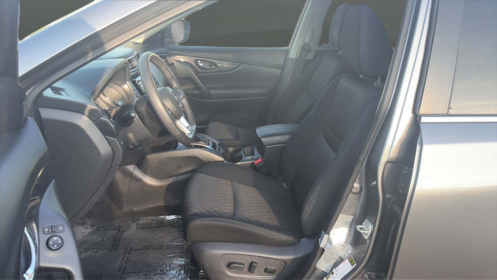 Used 2019 Gun Metallic Nissan SV image 9