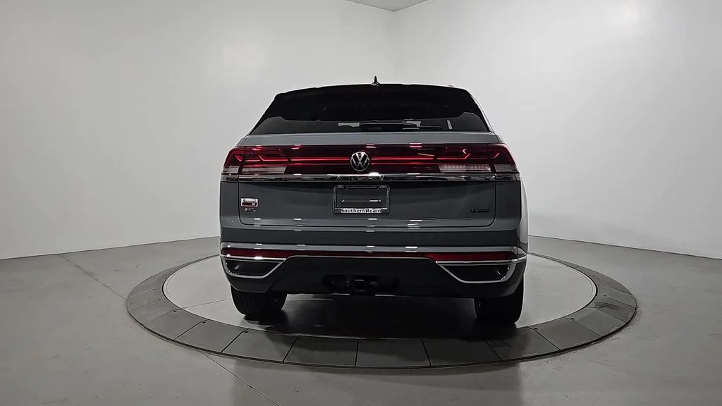 New 2026 Gray Volkswagen SEL image 4