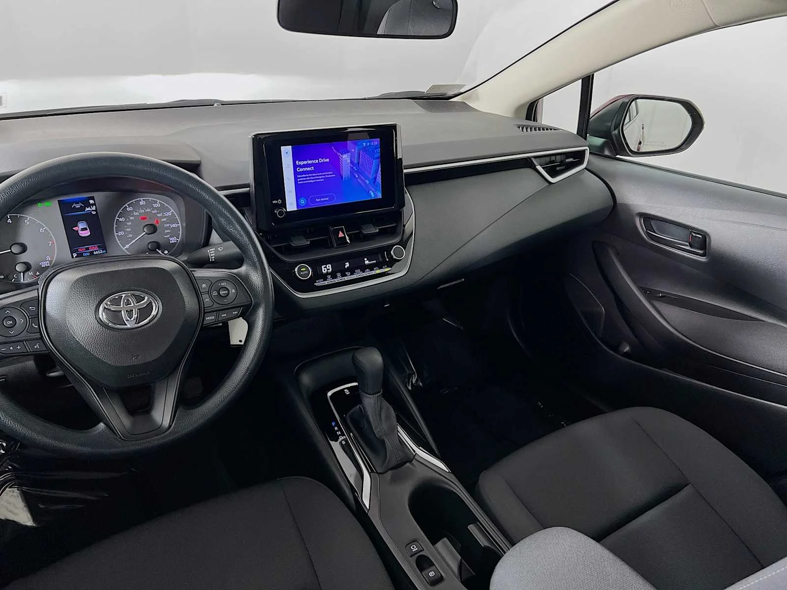 Used 2025 Ruby Flare Pearl Toyota LE image 22