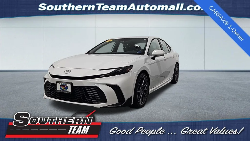 Used 2025  Toyota  image 1