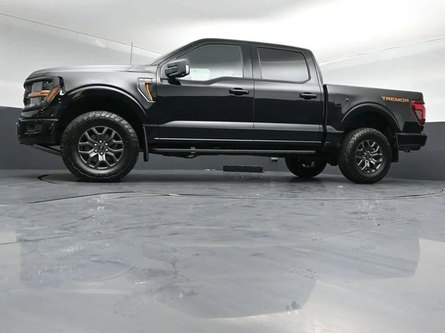 Used 2025 Black Ford Tremor image 40