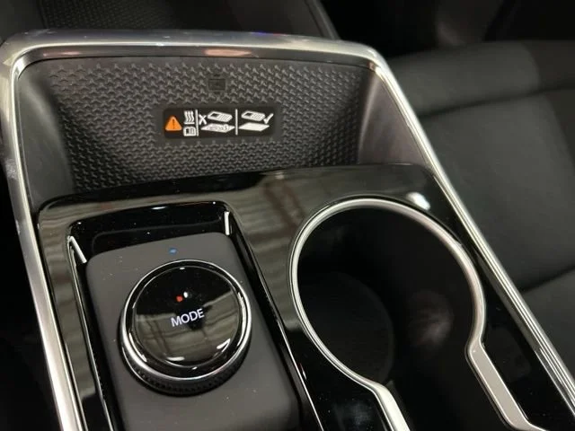 New 2026 Mosaic Black Metallic Chevrolet LT image 5