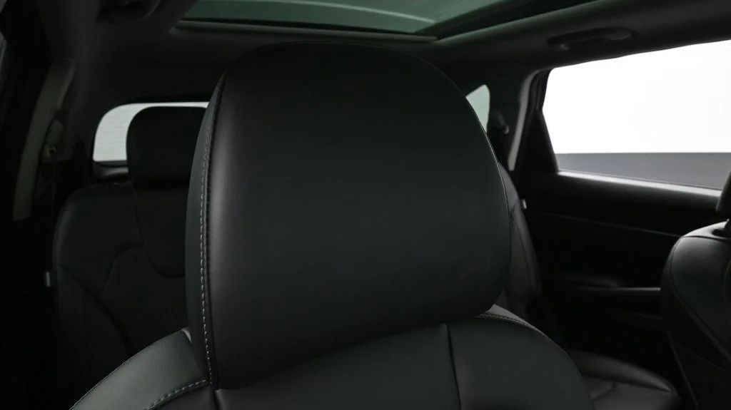 Used 2024 Brown Kia X-Line SX image 18