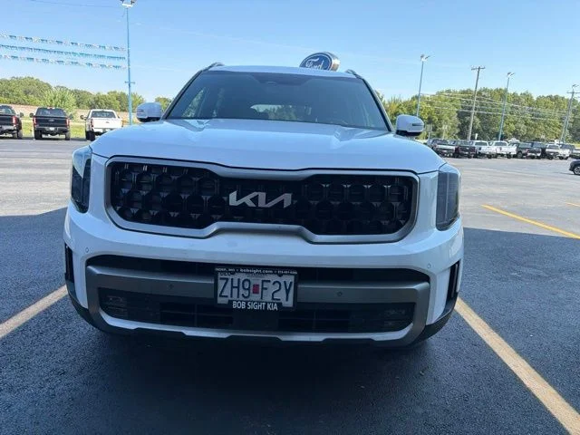Used 2023 White Kia SX-Prestige X-Pro image 2