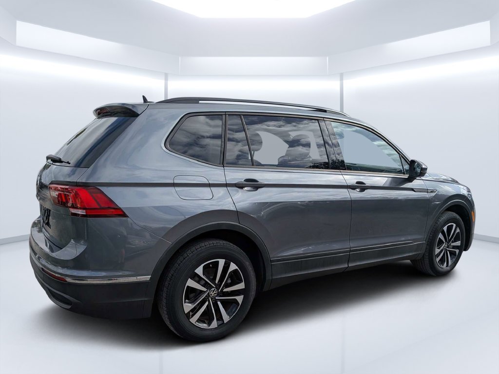 Used 2023 Gray Volkswagen 2.0T S image 3