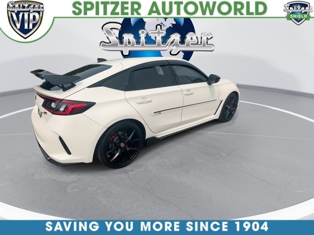 Used 2024  Honda  image 9